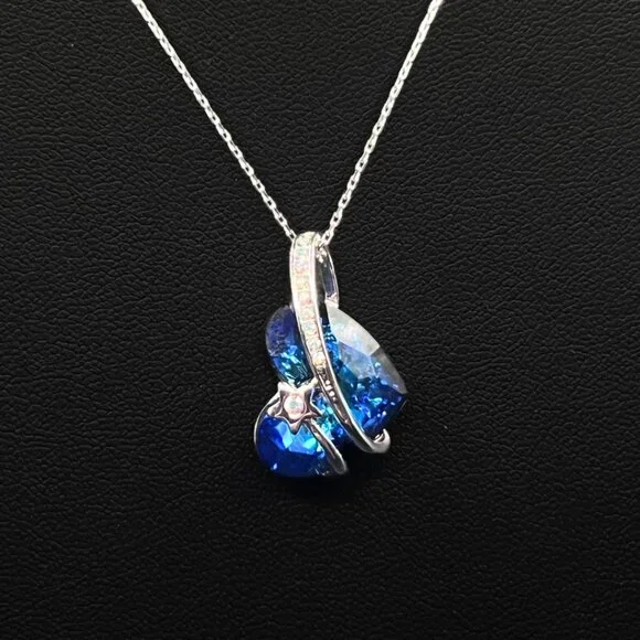 Swarovski Crystal Blue Heart Pendant on Sterling Silver 925 Chain in Gift Box - Picture 4 of 10